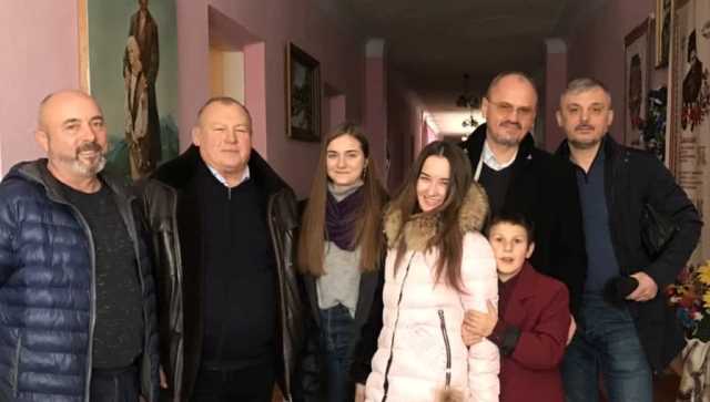 Студенти факультету і члени Клубу Ротарі м.Тернопіль